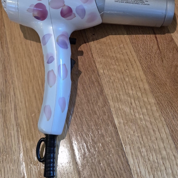CHI Hair Dryer White with Pink Petal Design - Picture 5 of 8